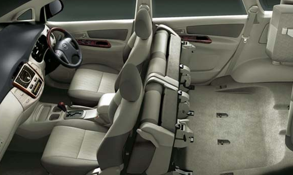 Fleet of Luxury MPV's - Toyota Innova MPV